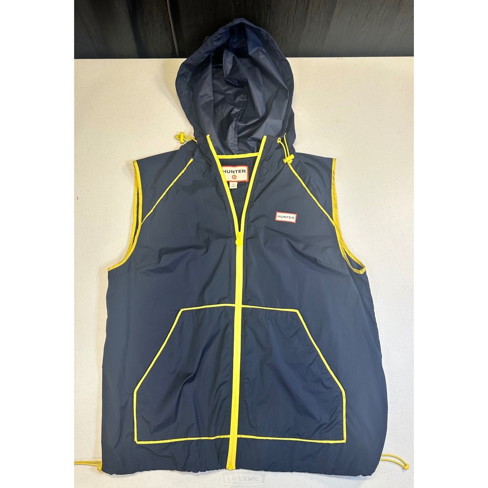 Hunter for Target Mens Navy Blue Yellow Trim Hooded Windbreaker Vest Large